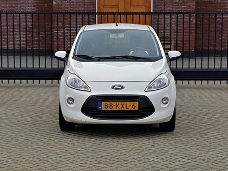 Ford Ka - 1.2 Titanium / Airco / Nieuwe Apk - 1