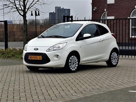 Ford Ka - 1.2 Titanium / Airco / Nieuwe Apk - 1