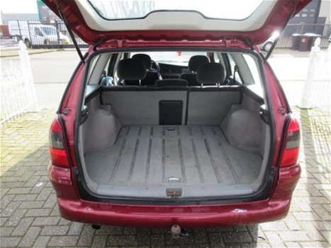 Opel Vectra Wagon - 1.8-16V Diamond - 1