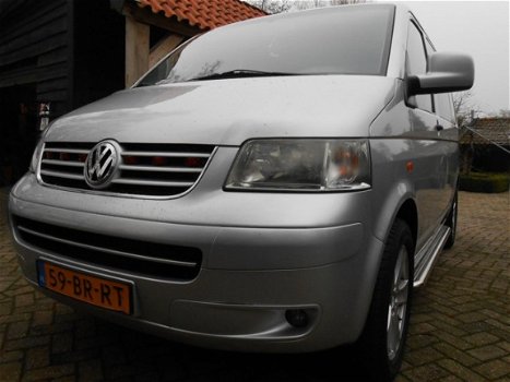 Volkswagen Transporter - 2.5 TDI 300 Budgetline DC T5 Youngtimer - 1