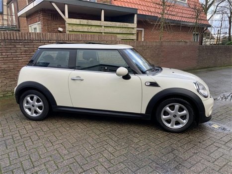 Mini Mini One - 1.6 Cooper PANORAMADAK / Navigatie - 1