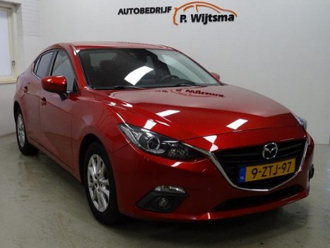 Mazda 3 - 3 2.0 120pk Skylease NAVI I VOL LEER I APK 05-2021 - 1