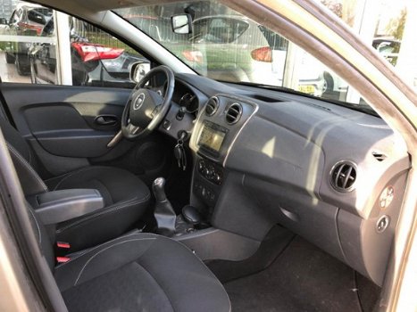 Dacia Logan MCV - 0.9 TCe Prestige AIRCO / ELEKTRISCHE RAMEN / NAVIGATIE / PARKEERSENSOR - 1