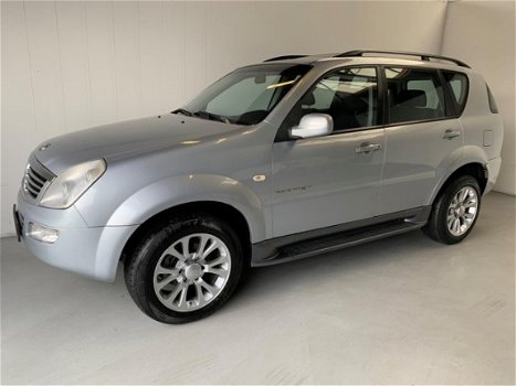 SsangYong Rexton - RX 270 Xdi Automaat Schuifdak Climate+Cruise control - 1