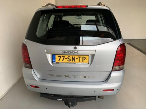 SsangYong Rexton - RX 270 Xdi Automaat Schuifdak Climate+Cruise control - 1