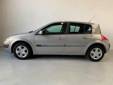 Renault Mégane - 1.6-16V Dynamique Comfort nieuwe APK 89.000km NAP - 1