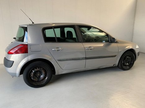 Renault Mégane - 1.6-16V Dynamique Comfort nieuwe APK 89.000km NAP - 1