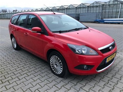 Ford Focus Wagon - 1.6 Titanium Navigatie, Cruise controle, Airco climate, Elek ramen, Parksensor - 1