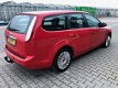 Ford Focus Wagon - 1.6 Titanium Navigatie, Cruise controle, Airco climate, Elek ramen, Parksensor - 1 - Thumbnail