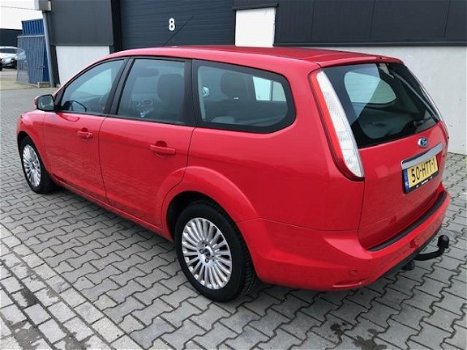 Ford Focus Wagon - 1.6 Titanium Navigatie, Cruise controle, Airco climate, Elek ramen, Parksensor - 1