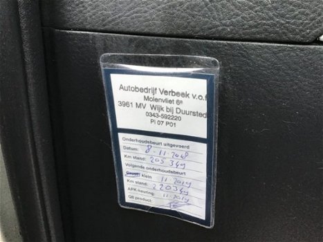 Toyota Avensis Wagon - 2.0 16V VVT-I D4 LUNA - 1