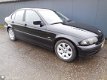 BMW 3-serie - 318i € 650, 00 - 1 - Thumbnail