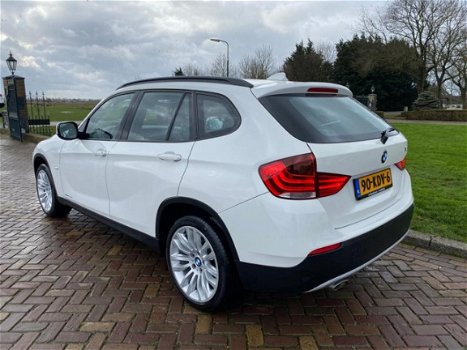 BMW X1 - xDrive23d 4x4 Exec Pano Xenon Navi Pdc - 1