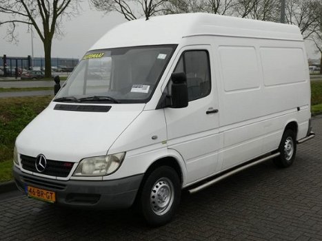 Mercedes-Benz Sprinter - 311 - 1