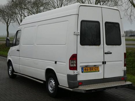 Mercedes-Benz Sprinter - 311 - 1