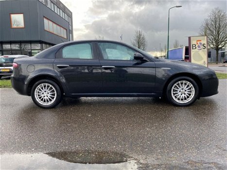 Alfa Romeo 159 - 1.9 JTD Progression | Vol Leder | Clima | Navi | EXCLUSIEF BPM | - 1