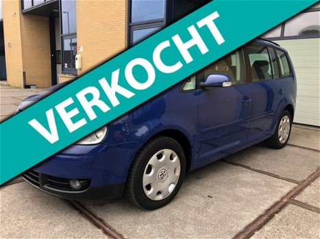 Volkswagen Touran - 2.0 TDI Trendline Airco | Cruise Control |Elec Ramen |Dealer Onderhouden - 1