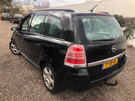 Opel Zafira - 1.9 CDTi 120pk ClIMA AIRCO NAVI - 1