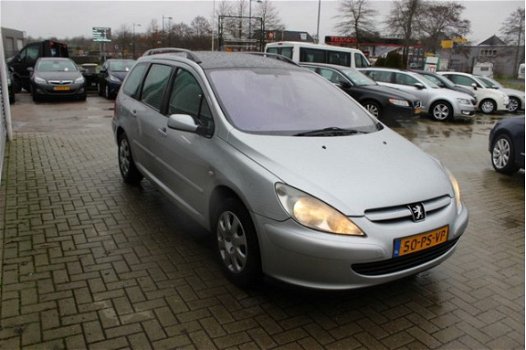 Peugeot 307 SW - 1.6 16V Airco/ Panodak/cruise - 1