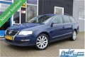 Volkswagen Passat Variant - 1.6 FSI Comfortline/ Acc/ Cruise 17inch - 1 - Thumbnail