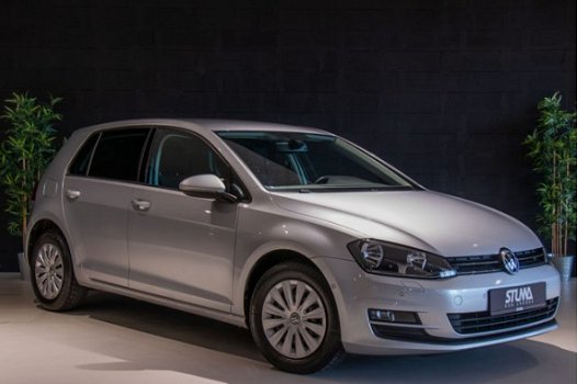 Volkswagen Golf - 7 1.2 TSI BlueMotion Tech | 2 x PDC | 2 Zone Climate | Stoelverwarming | MP3 | Aut - 1