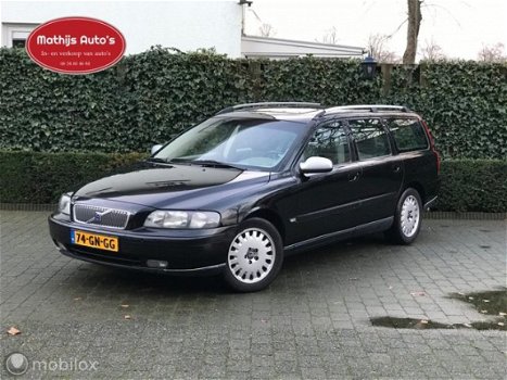 Volvo V70 - 2.4 Comfort Line AC Cruise Youngtimer - 1