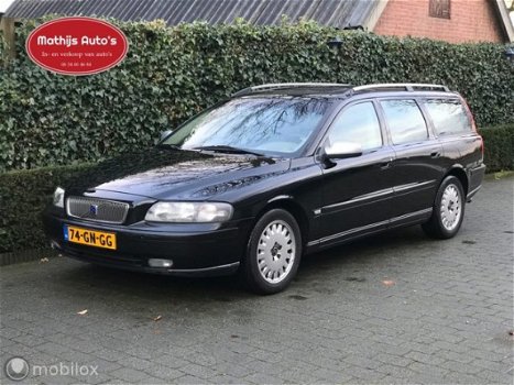 Volvo V70 - 2.4 Comfort Line AC Cruise Youngtimer - 1