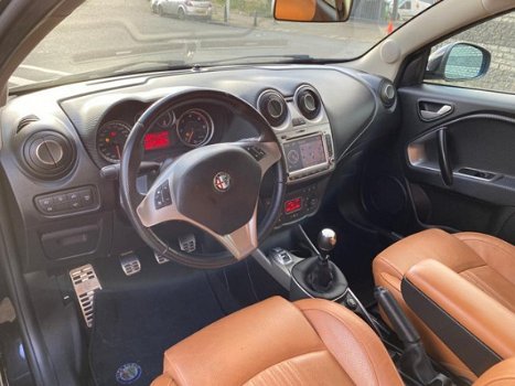 Alfa Romeo MiTo - 1.3 JTDm ECO Essential NIEUWE APK - Navigatie - Velgen - 1