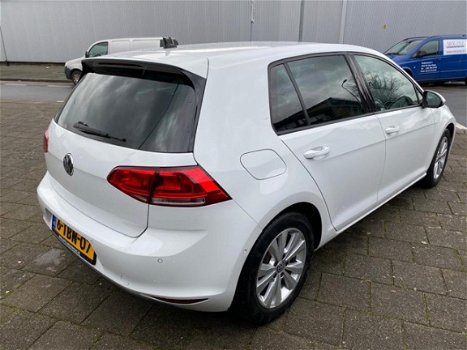 Volkswagen Golf - 1.6 TDI Highline BlueMotion - NIEUWE APK - ELEKTRISCHE SPIEGELS - VELGEN - 1