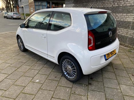 Volkswagen Up! - 1.0 high up BlueMotion NIEUWE APK - VELGEN - CHEER UITVOERING - 1