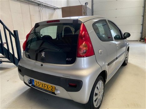 Peugeot 107 - 1.0-12V XR - 1