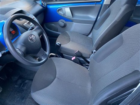 Toyota Aygo - 1.0-12V Dynamic Blue - 1