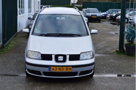 Seat Alhambra - 1.8-20VT Signo - 1