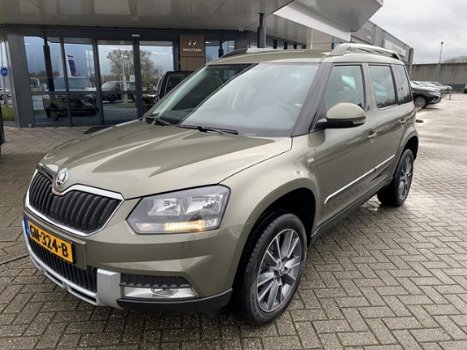 Skoda Yeti Outdoor - 1.2 TSI Adventure Navigatie, Cruise Control, PDC, Climate, 17-LM - 1