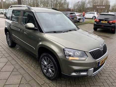 Skoda Yeti Outdoor - 1.2 TSI Adventure Navigatie, Cruise Control, PDC, Climate, 17-LM - 1