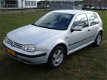 Volkswagen Golf - 1 - Thumbnail