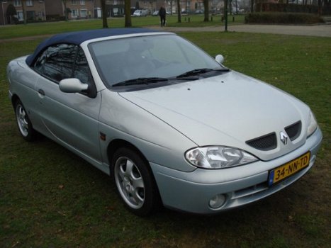 Renault Mégane Cabrio - Megane met roadbox Open dak elektrisch - 1