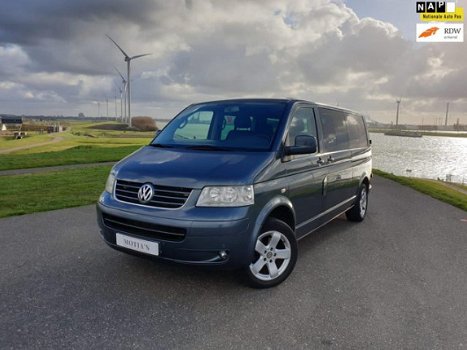 Volkswagen Transporter - 2.5 TDI 340 Highline DC Automaat/Airco/Stoelverwarming/Leder/Navi/2 schuifd - 1