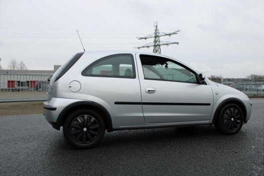 Opel Corsa - 1.2-16V AIRCO - 1