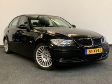 BMW 3-serie - 318i Business Line , AUTOMAAT, NAVI