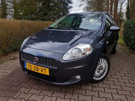 Fiat Grande Punto - 1.4 Dynamic | Nieuwe apk | Nette auto - 1