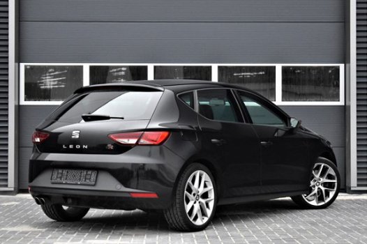 Seat Leon - 1.8 TSI FR 180 PK DSG7 * LEES ADVERTENTIE - 1