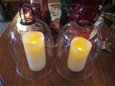 2 Identieke Glazen Stolpen / Windlicht voor Kaarsen 25 cm