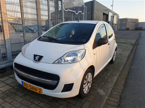 Peugeot 107 1.0 2011 5 deurs airco - 8