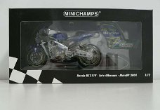 1:12 Minichamps Honda RC211V Moto GP 2004 Sete Gibernau #15