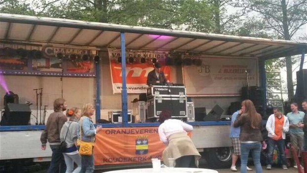 Feest dj GlennLorenzo - 1