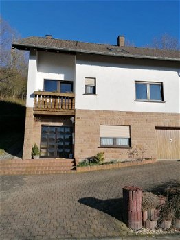 D771 In prachtige Eifel ruim vrijstaand huis - 0