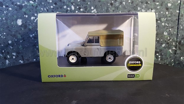 Land Rover serie III SWB licht grijs 1:43 Oxford - 1