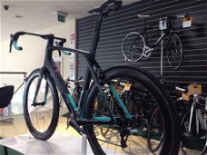 Trek Madone 2016 9.2 performance road bike