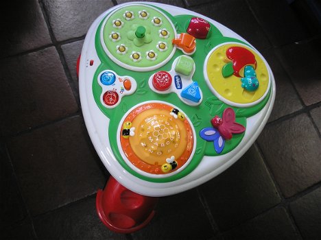 Chicco speeltafel met licht en geluid - kindje gaat op verkenning uit - 0